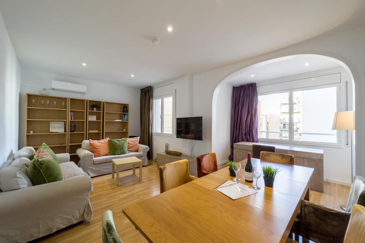 Ainb Barcelona Sants Apartments Exterior photo